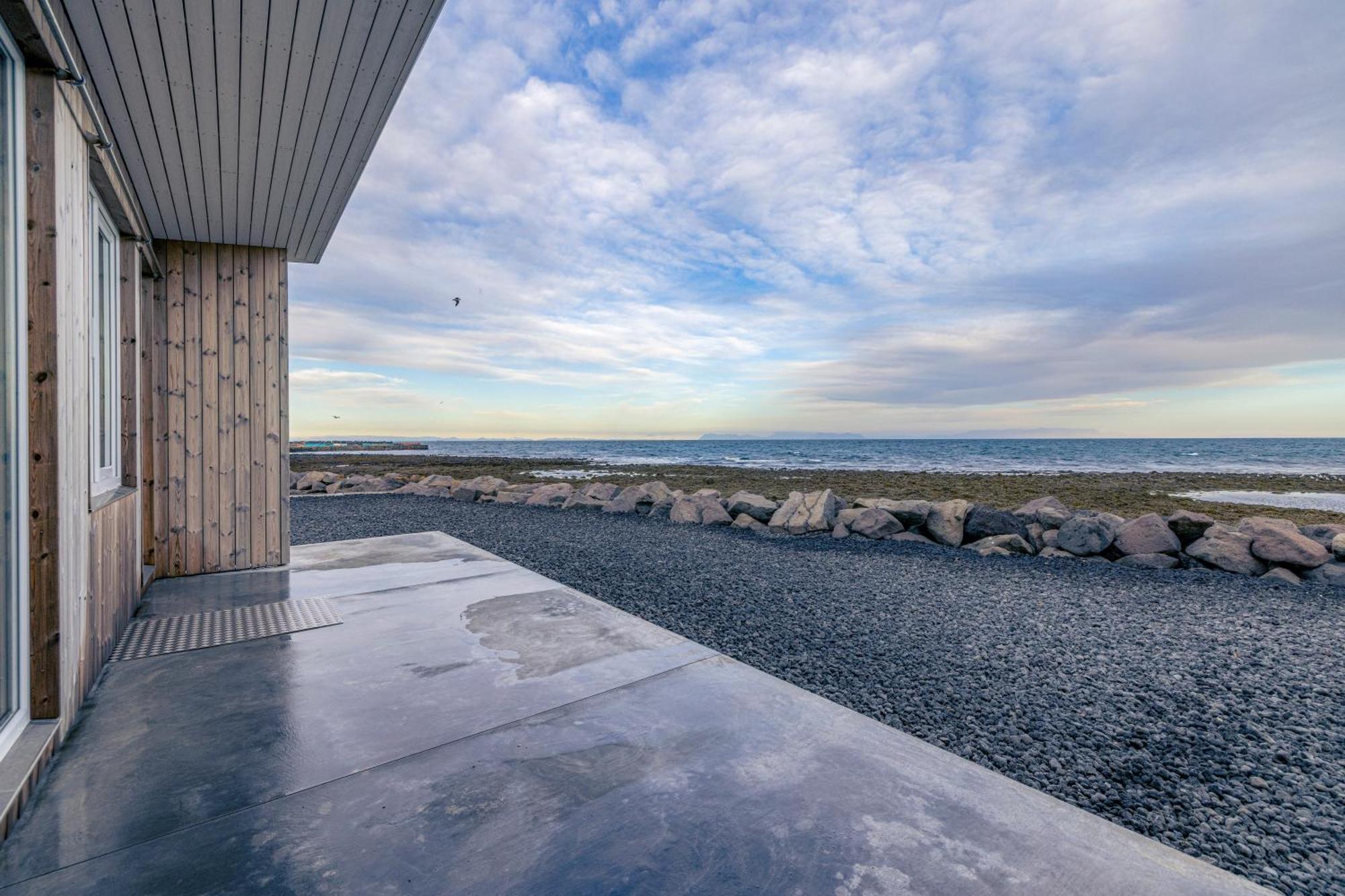 Bay View Apartments Gardur Kültér fotó