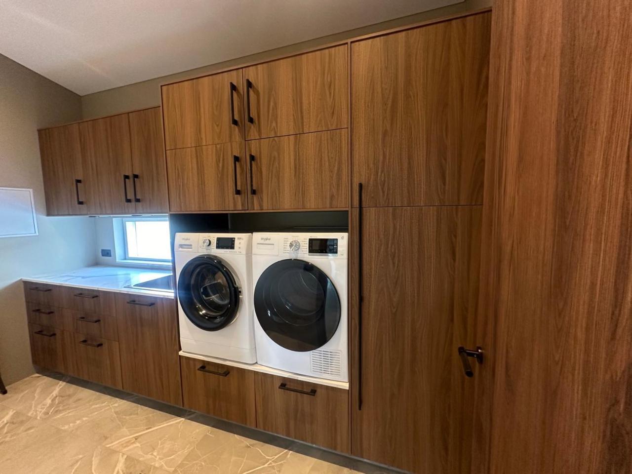 Bay View Apartments Gardur Kültér fotó
